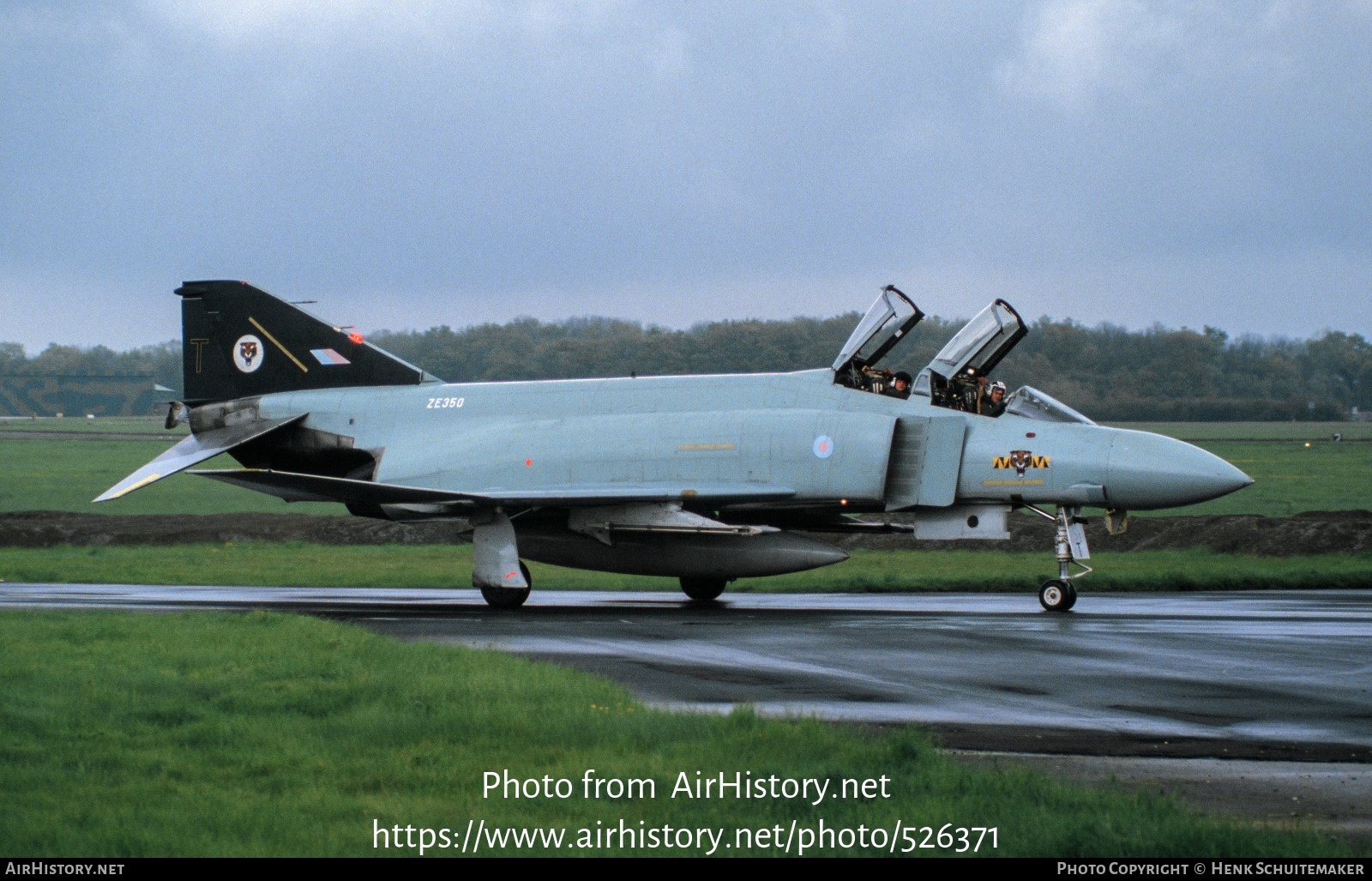 Aircraft Photo of ZE350 | McDonnell Douglas F-4J(UK) Phantom | UK - Air Force | AirHistory.net #526371