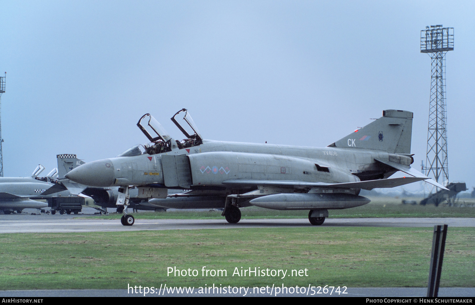 Aircraft Photo of XV406 | McDonnell Douglas F-4M Phantom FGR2 | UK - Air Force | AirHistory.net #526742