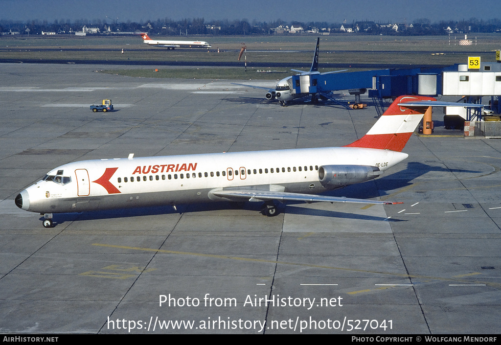 Aircraft Photo of OE-LDE | McDonnell Douglas DC-9-32 | Austrian Airlines | AirHistory.net #527041