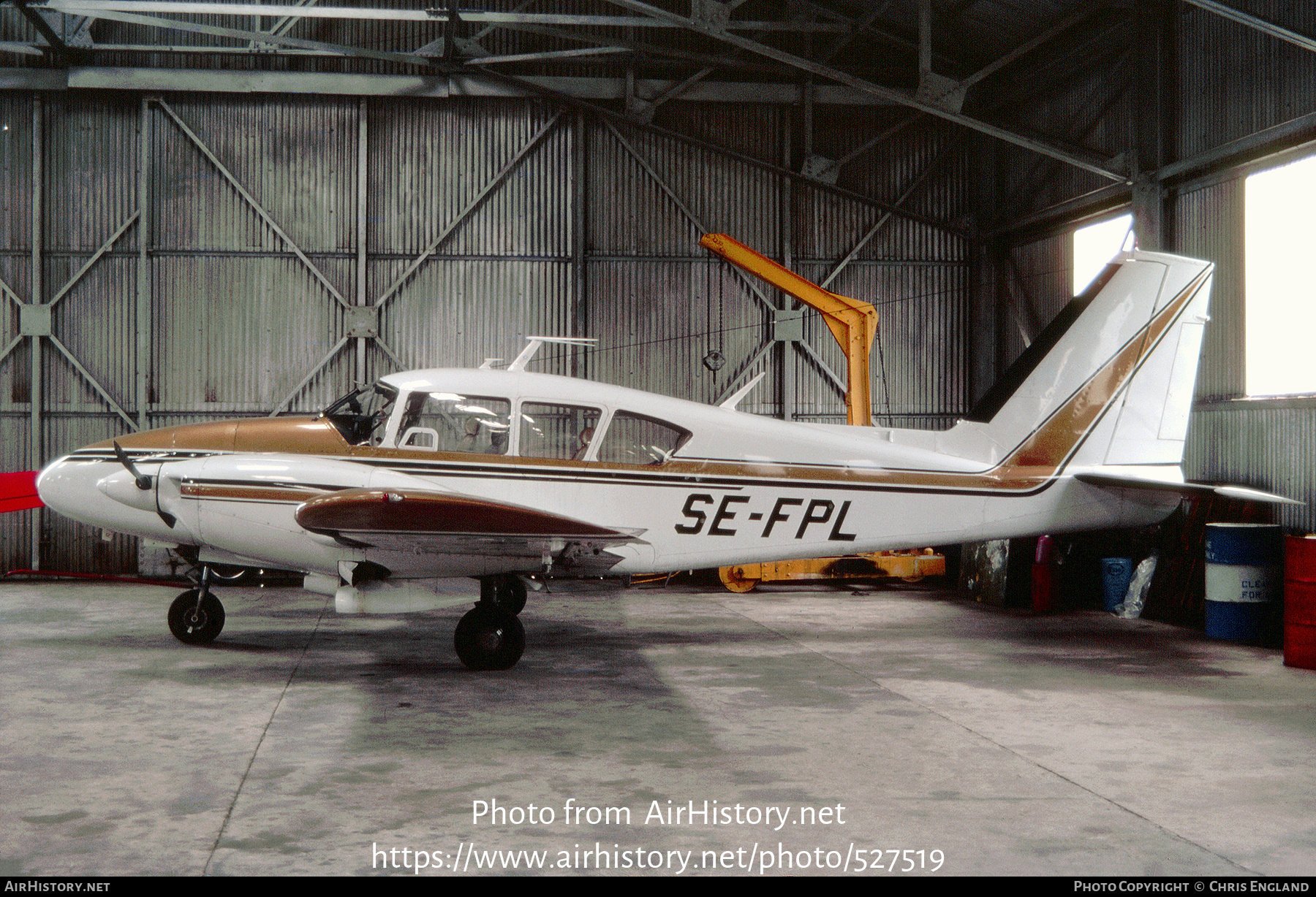 Aircraft Photo of SE-FPL | Piper PA-23-250 Aztec D | AirHistory.net #527519