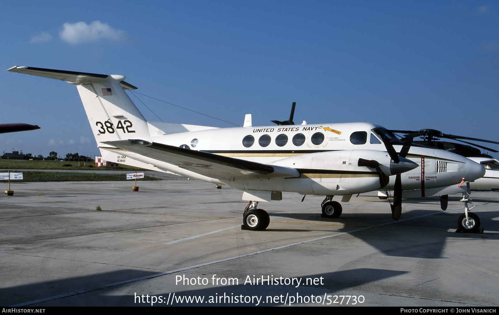 Aircraft Photo of 163842 / 3842 | Beech UC-12M Super King Air (B200C) | USA - Navy | AirHistory.net #527730