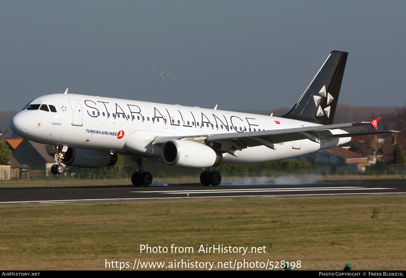 Aircraft Photo of TC-JPF | Airbus A320-232 | Turkish Airlines | AirHistory.net #528198