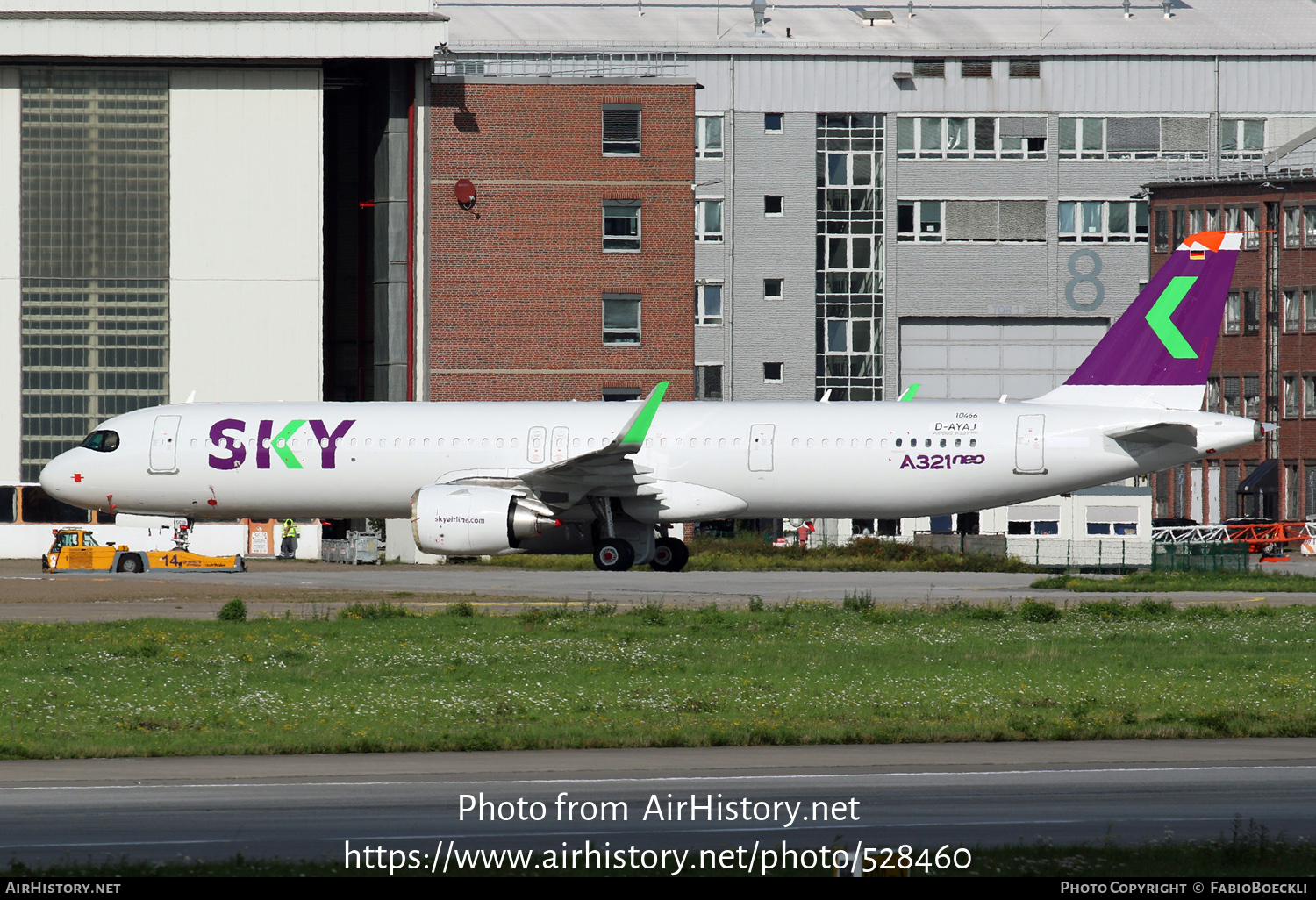 Aircraft Photo of D-AYAJ / CC-DCB | Airbus A321-251NX | Sky Airline | AirHistory.net #528460