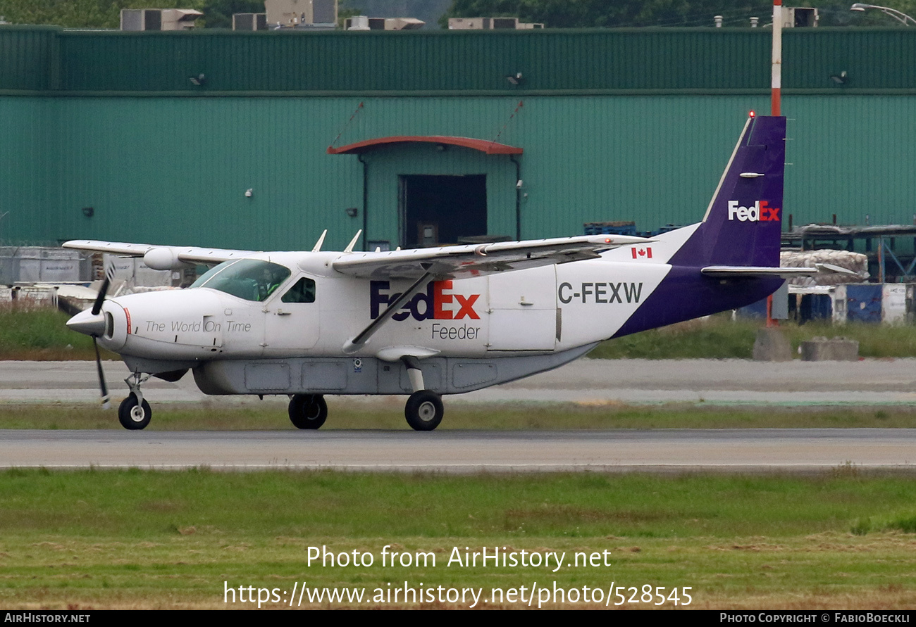 Aircraft Photo of C-FEXW | Cessna 208B Super Cargomaster | FedEx Feeder | AirHistory.net #528545