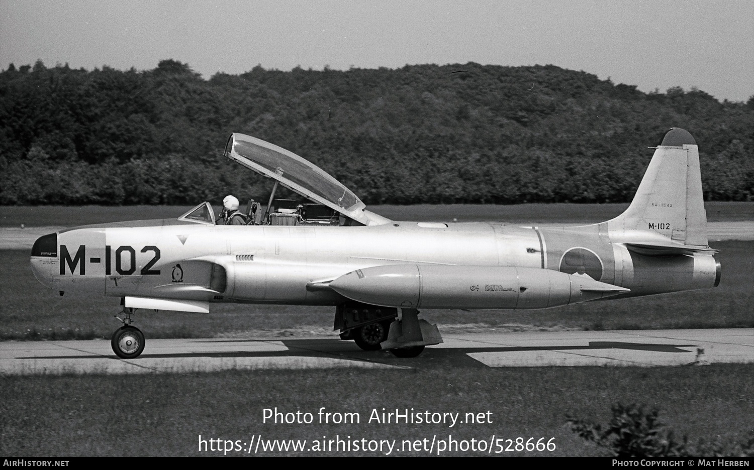 Aircraft Photo of M-102 / 54-1542 | Lockheed RT-33A | Netherlands - Air Force | AirHistory.net #528666