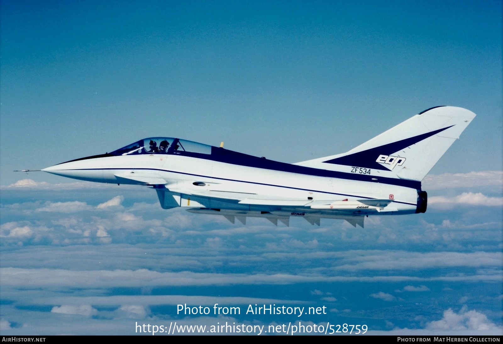 Aircraft Photo of ZF534 | British Aerospace EAP | UK - Air Force | AirHistory.net #528759