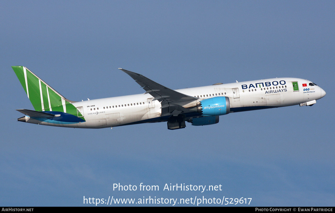 Aircraft Photo of VN-A818 | Boeing 787-9 Dreamliner | Bamboo Airways | AirHistory.net #529617