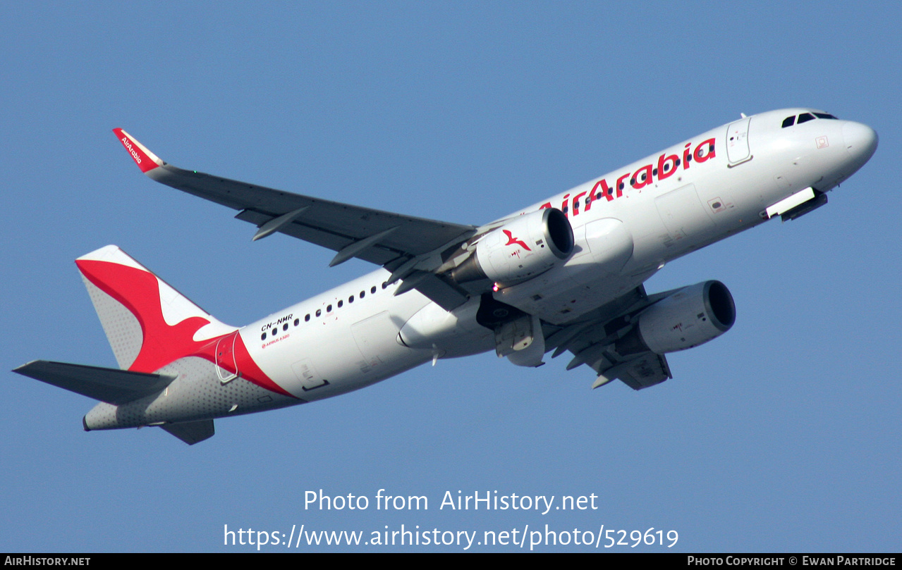 Aircraft Photo of CN-NMR | Airbus A320-214 | Air Arabia | AirHistory.net #529619