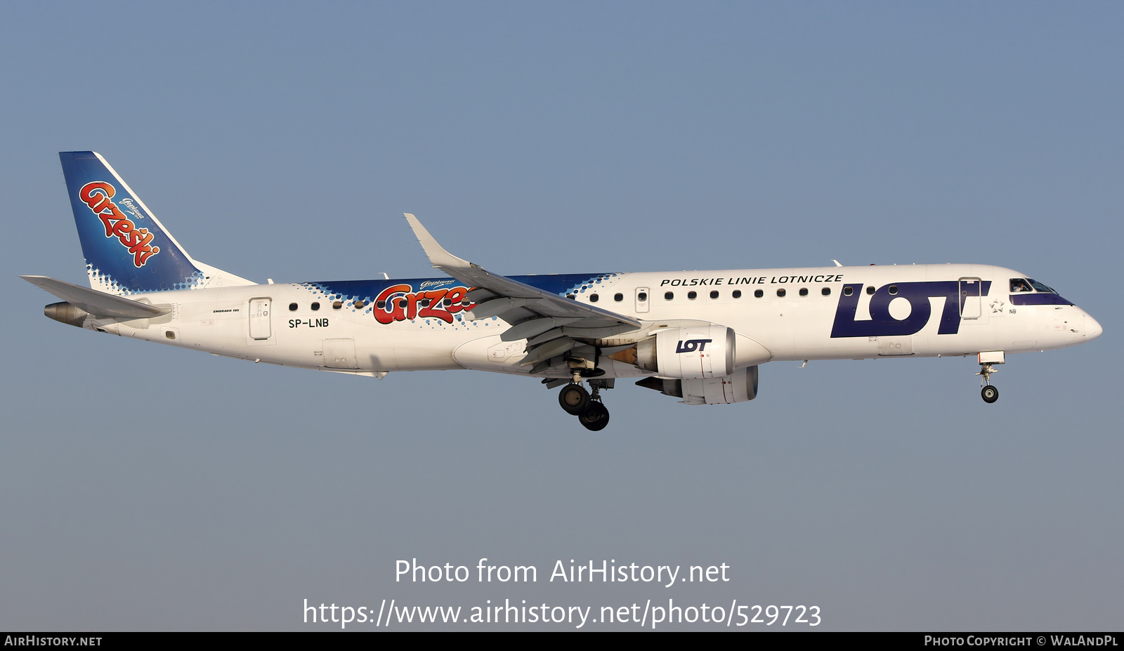 Aircraft Photo of SP-LNB | Embraer 195LR (ERJ-190-200LR) | LOT Polish Airlines - Polskie Linie Lotnicze | AirHistory.net #529723