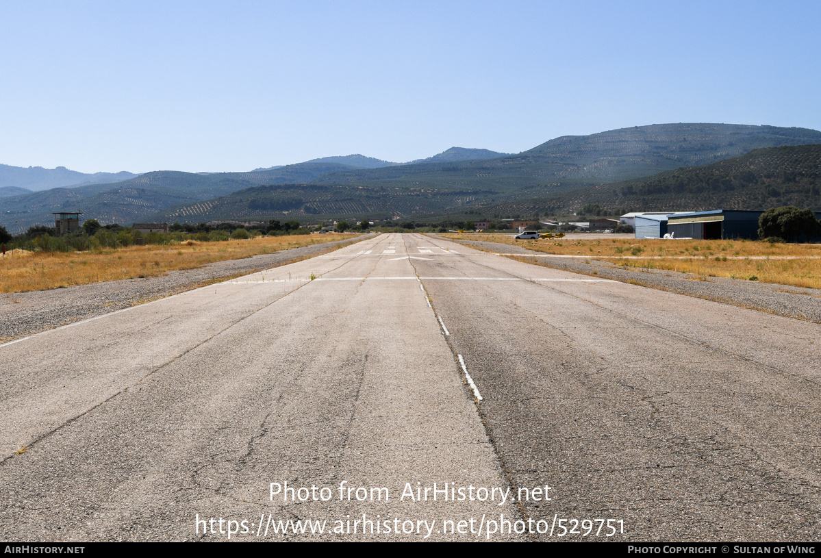 Airport photo of Beas de Segura - El Cornicabral (LEBE) in Spain | AirHistory.net #529751