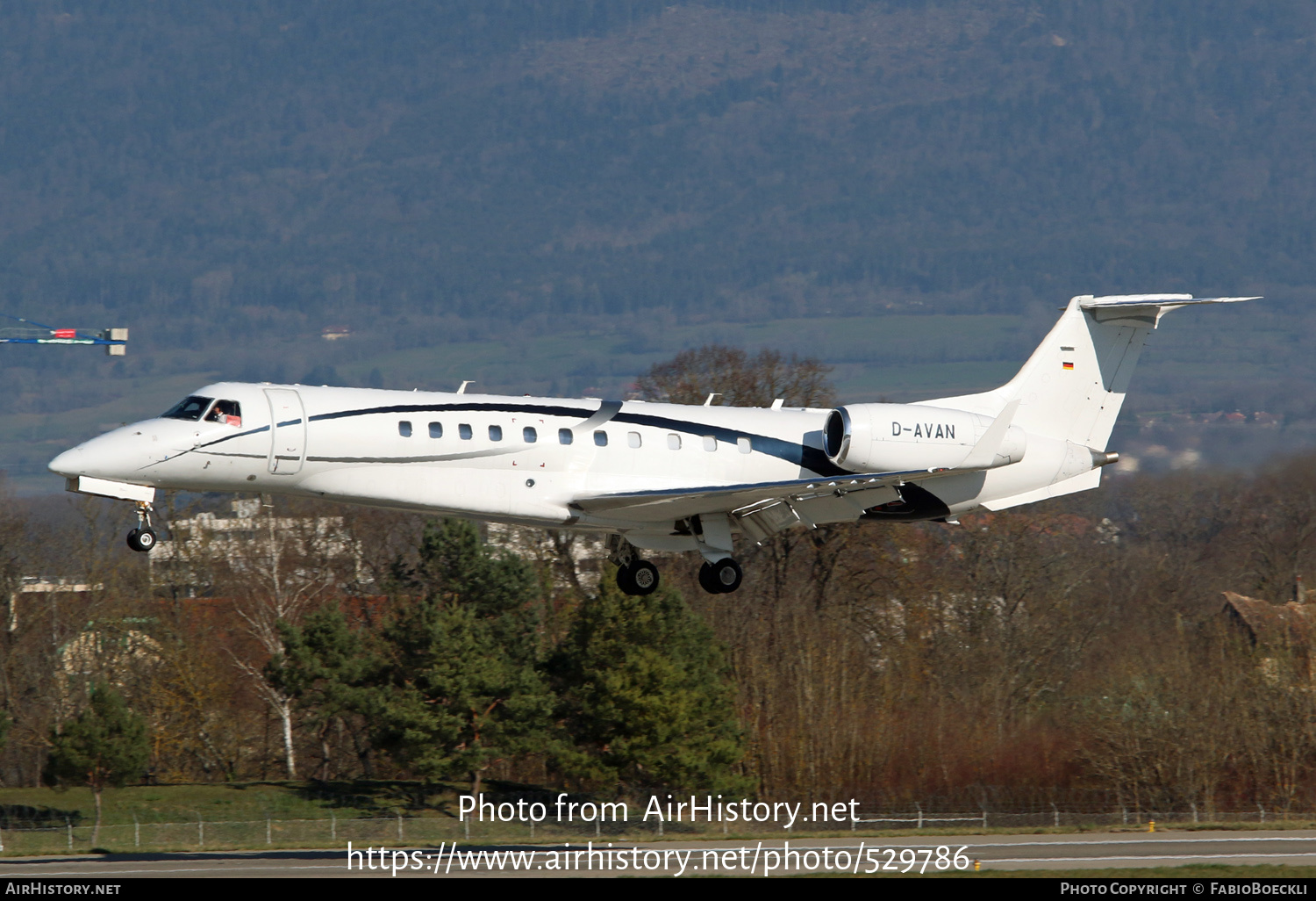 Aircraft Photo of D-AVAN | Embraer Legacy 600 (EMB-135BJ) | AirHistory.net #529786