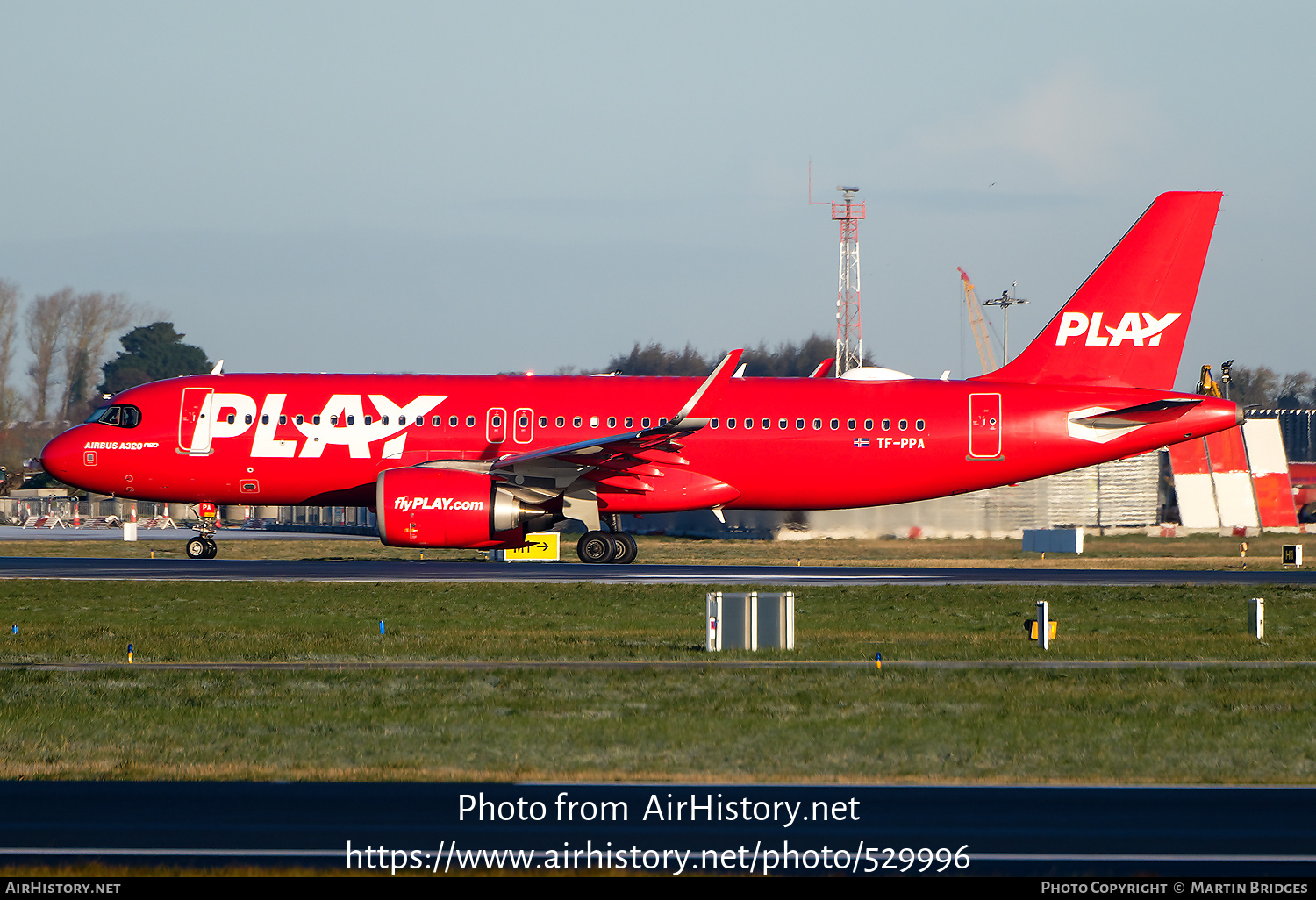 Aircraft Photo of TF-PPA | Airbus A320-251N | Play | AirHistory.net #529996