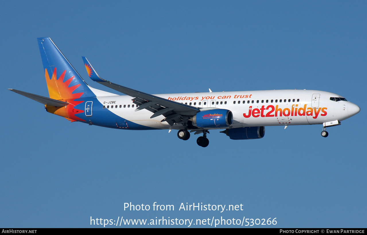 Aircraft Photo of G-JZBE | Boeing 737-800 | Jet2 Holidays | AirHistory.net #530266