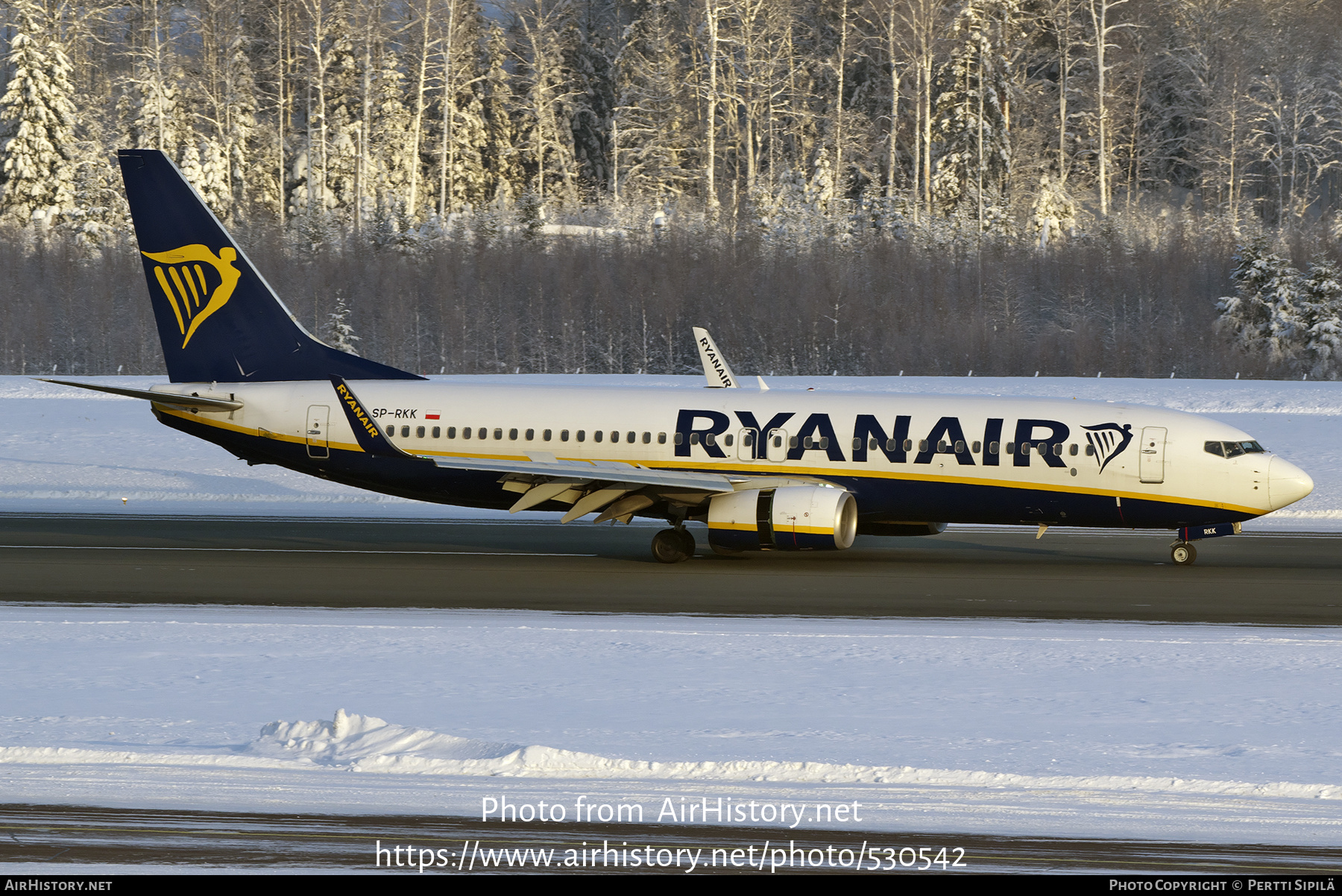 Aircraft Photo of SP-RKK | Boeing 737-8AS | Ryanair | AirHistory.net #530542