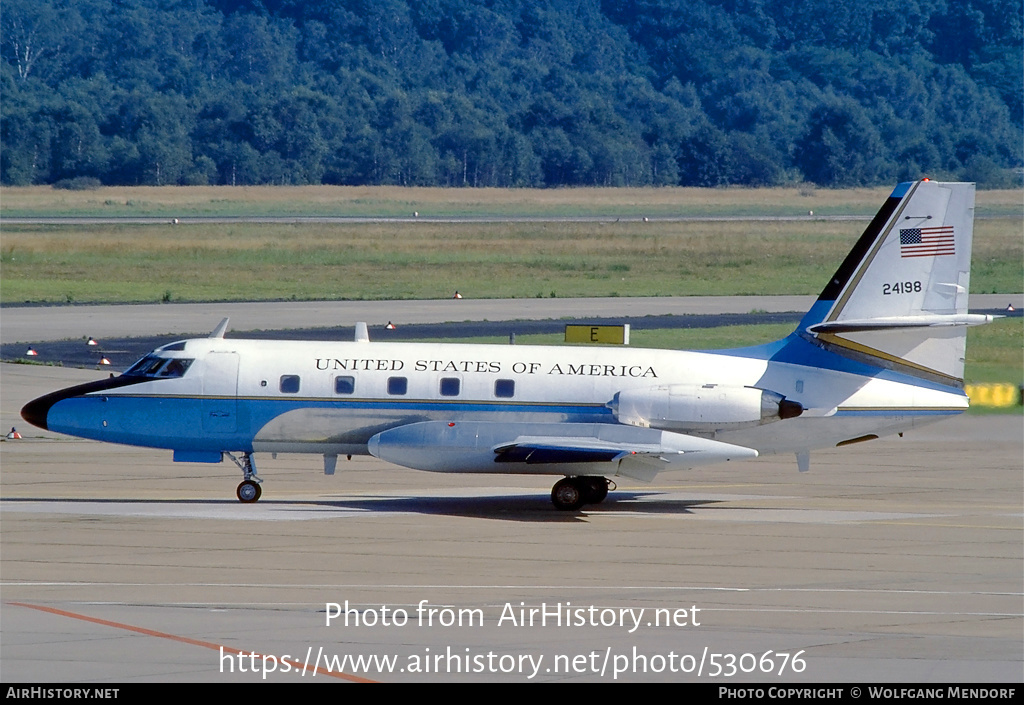 Aircraft Photo of 62-4198 / 24198 | Lockheed VC-140B JetStar | USA - Air Force | AirHistory.net #530676