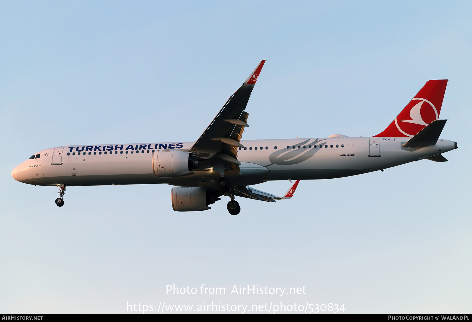 Aircraft Photo of TC-LST | Airbus A321-271NX | Turkish Airlines | AirHistory.net #530834