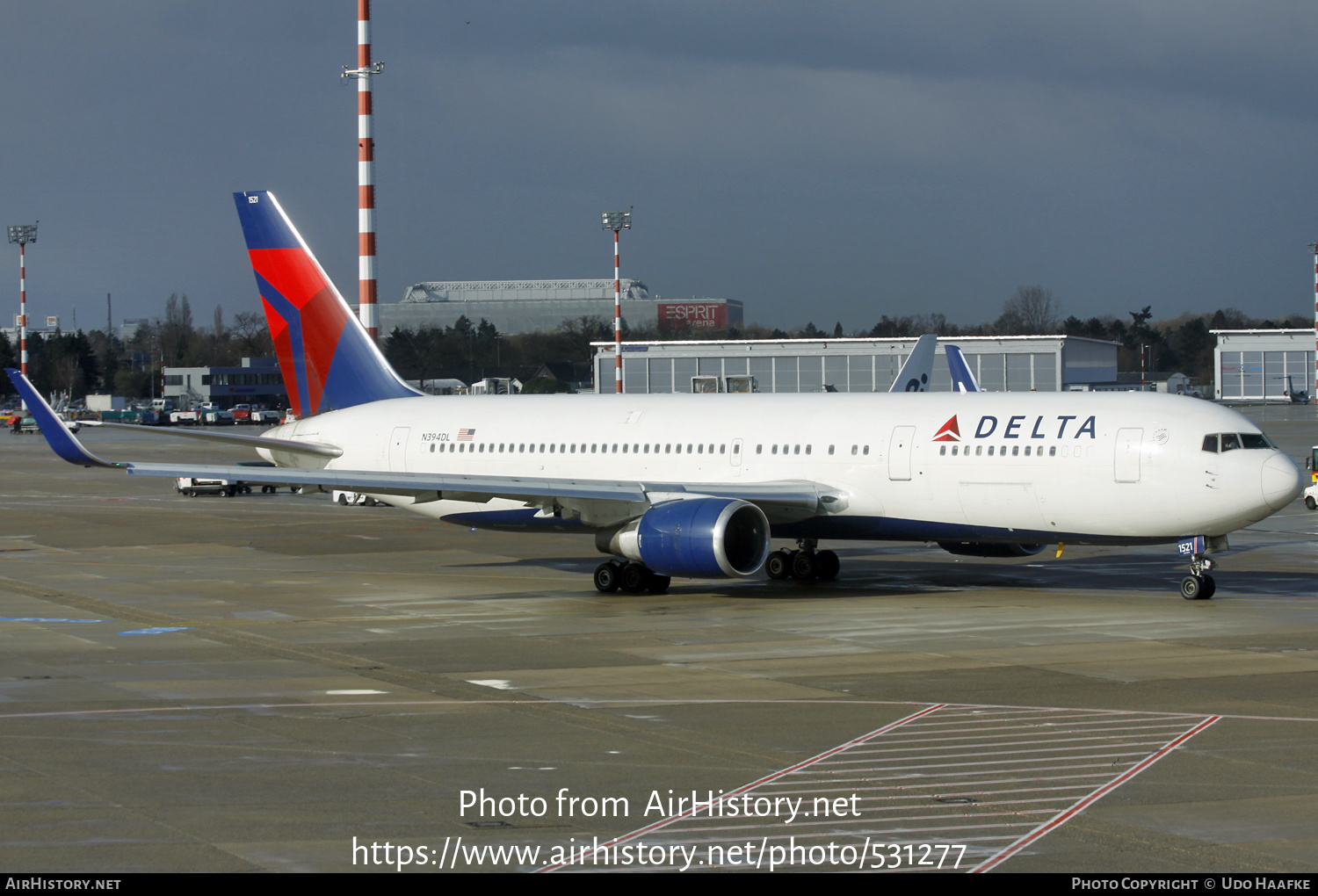 Aircraft Photo of N394DL | Boeing 767-324/ER | Delta Air Lines | AirHistory.net #531277