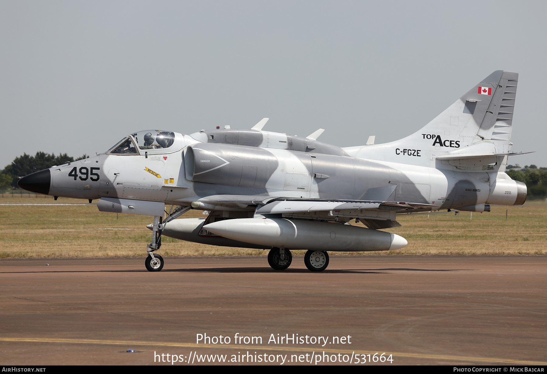 Aircraft Photo of C-FGZE / 159823 | McDonnell Douglas A-4N Skyhawk II | Top Aces | AirHistory.net #531664