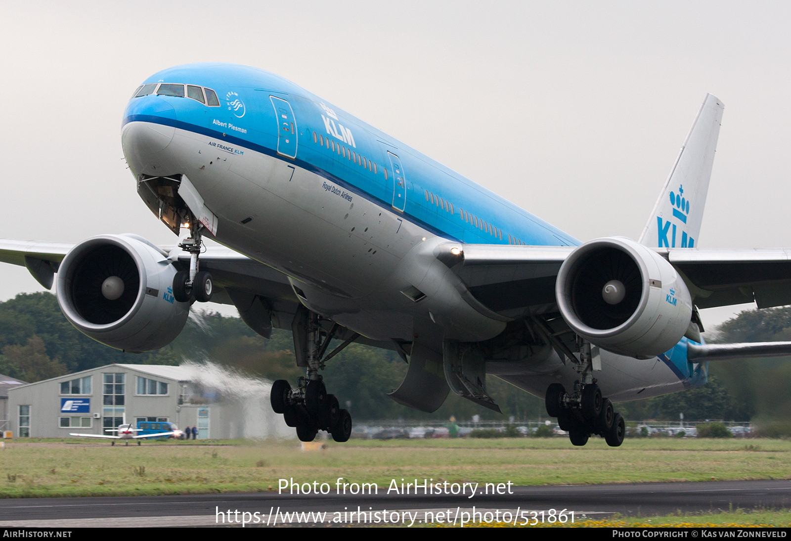 Aircraft Photo of PH-BQA | Boeing 777-206/ER | KLM - Royal Dutch Airlines | AirHistory.net #531861