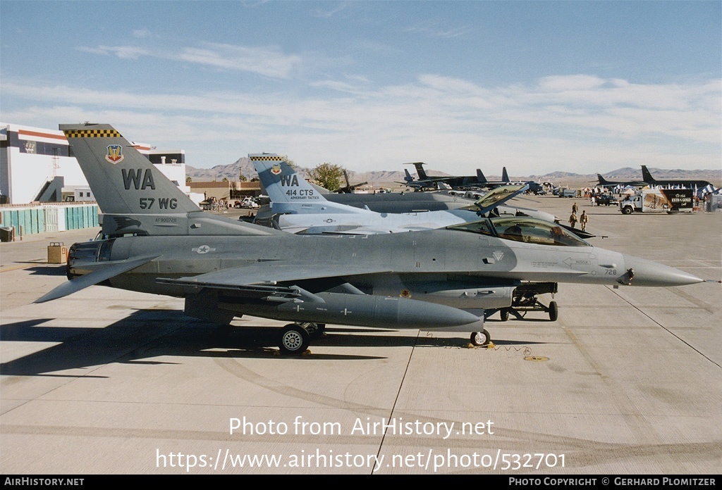 Aircraft Photo of 90-0728 | General Dynamics F-16CG Fighting Falcon | USA - Air Force | AirHistory.net #532701