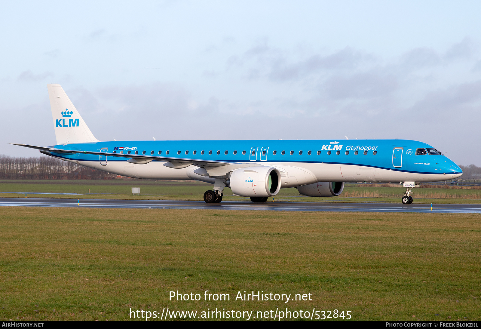 Aircraft Photo of PH-NXI | Embraer 195-E2 (ERJ-190-400) | KLM Cityhopper | AirHistory.net #532845