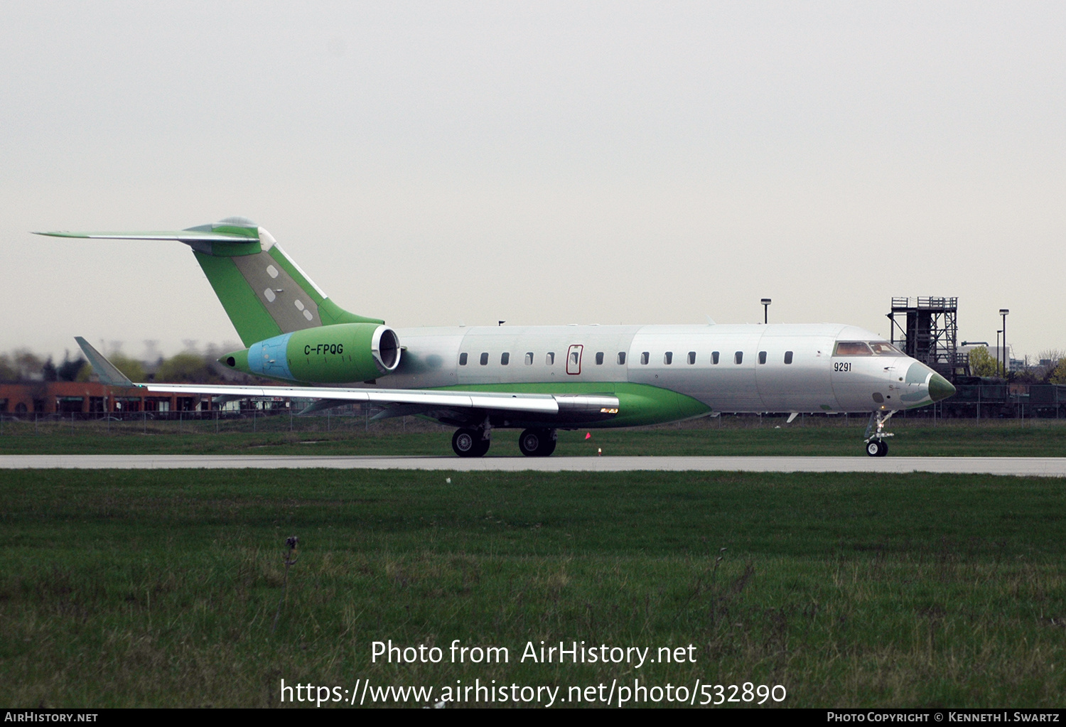 Aircraft Photo of C-FPQG | Bombardier Global 6000 (BD-700-1A10) | AirHistory.net #532890