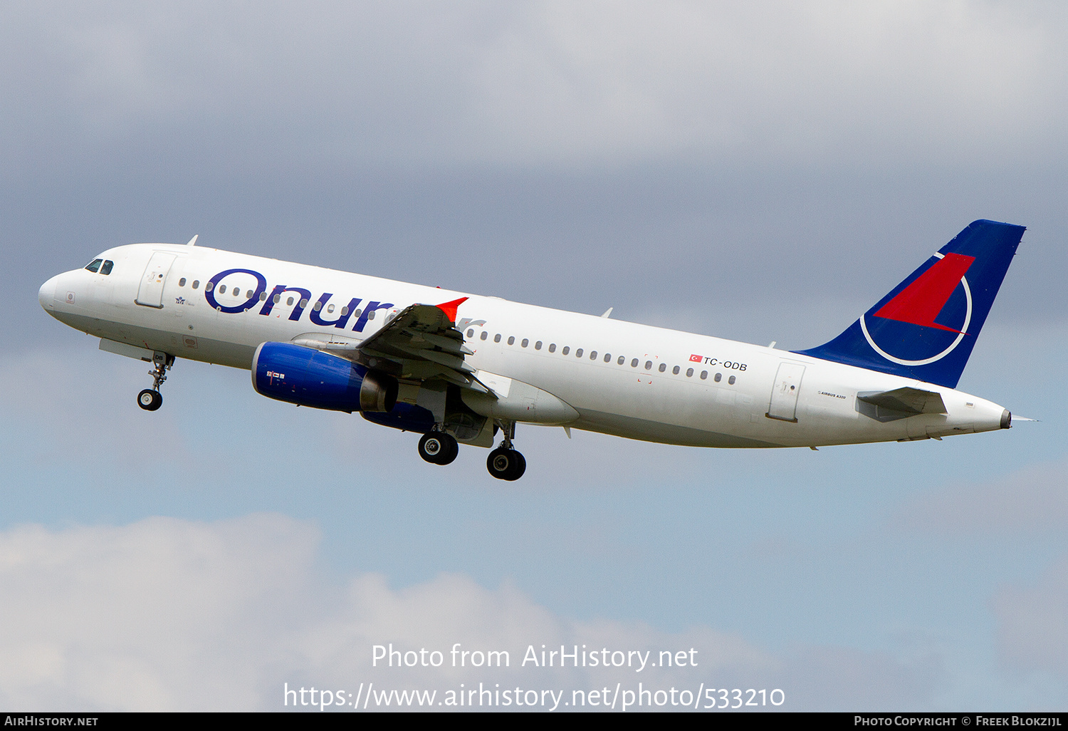 Aircraft Photo of TC-ODB | Airbus A320-232 | Onur Air | AirHistory.net #533210