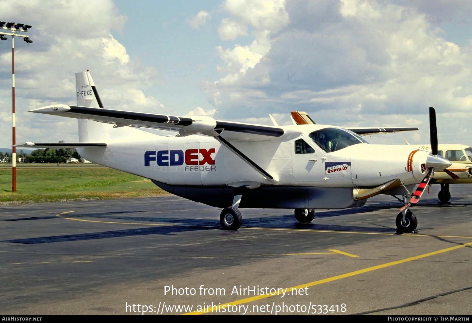 Aircraft Photo of C-FEXE | Cessna 208B Super Cargomaster | FedEx Feeder | AirHistory.net #533418