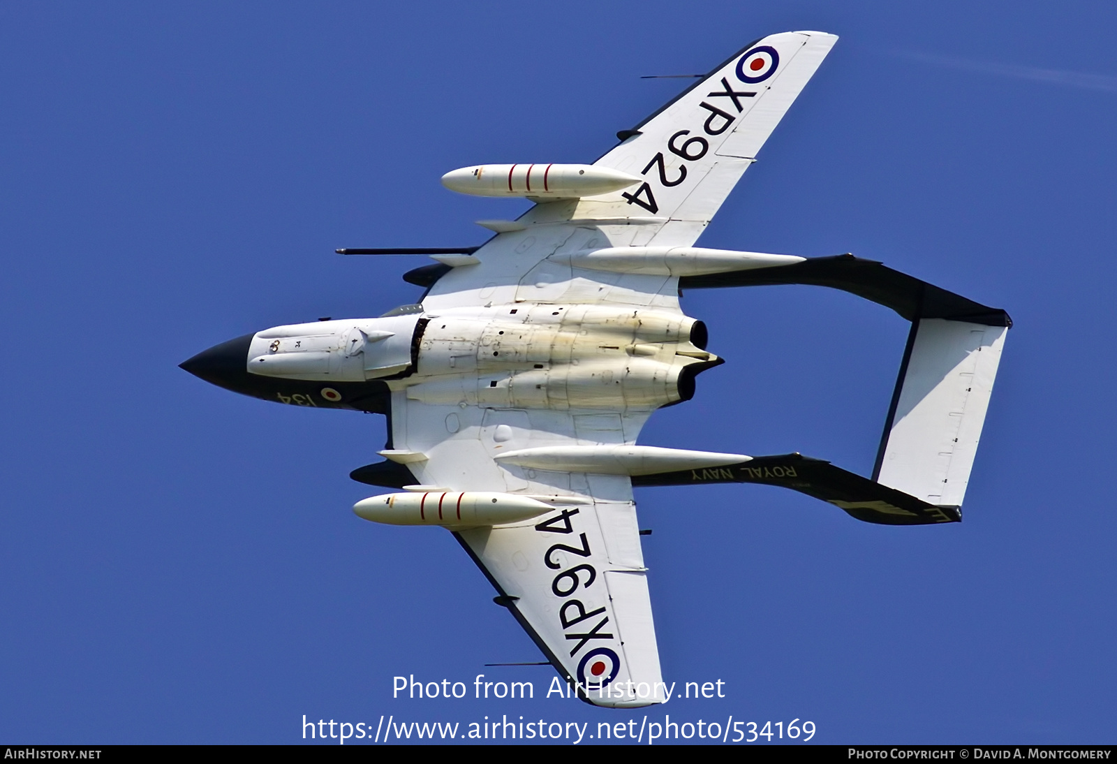 Aircraft Photo of G-CVIX / XP924 | De Havilland D.H. 110 Sea Vixen D3 | UK - Navy | AirHistory.net #534169