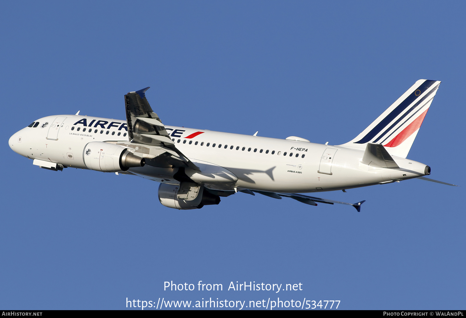 Aircraft Photo of F-HEPA | Airbus A320-214 | Air France | AirHistory.net #534777