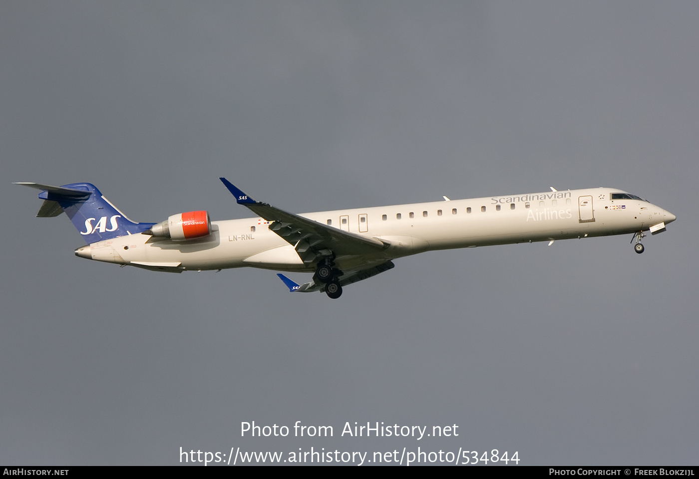 Aircraft Photo of LN-RNL | Bombardier CRJ-900 (CL-600-2D24) | Scandinavian Airlines - SAS | AirHistory.net #534844