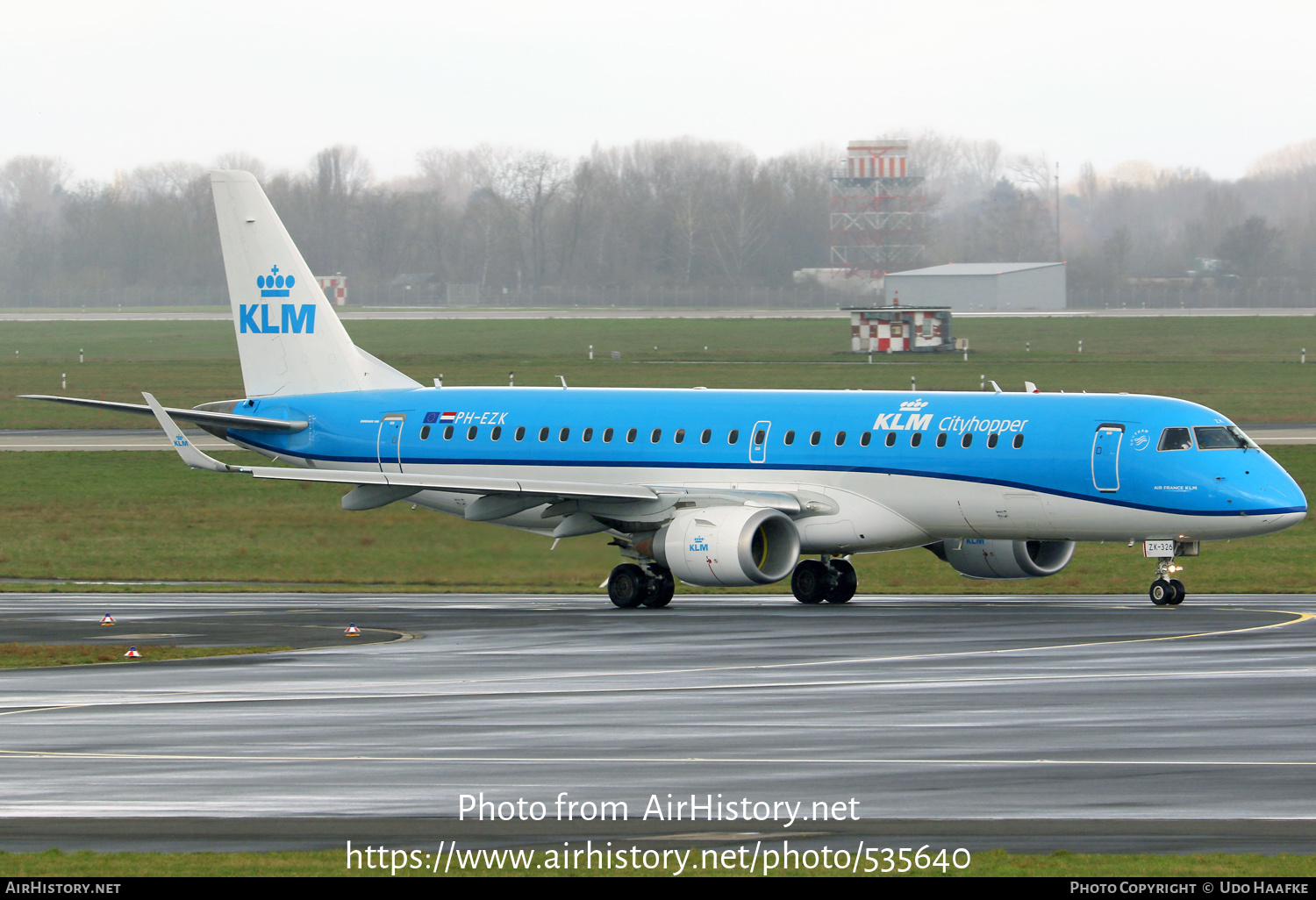 Aircraft Photo of PH-EZK | Embraer 190STD (ERJ-190-100STD) | KLM Cityhopper | AirHistory.net #535640