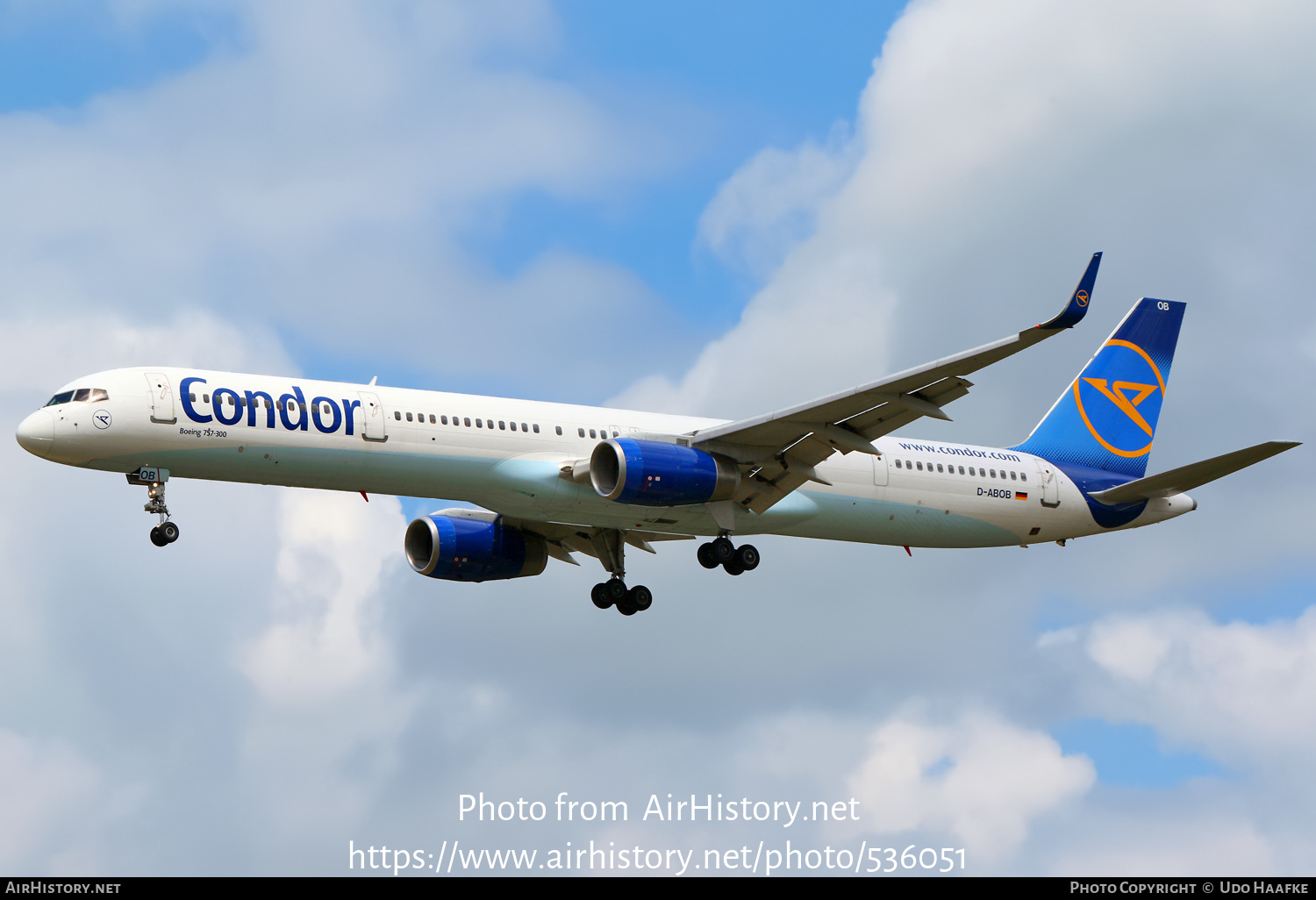 Aircraft Photo of D-ABOB | Boeing 757-330 | Condor Flugdienst | AirHistory.net #536051