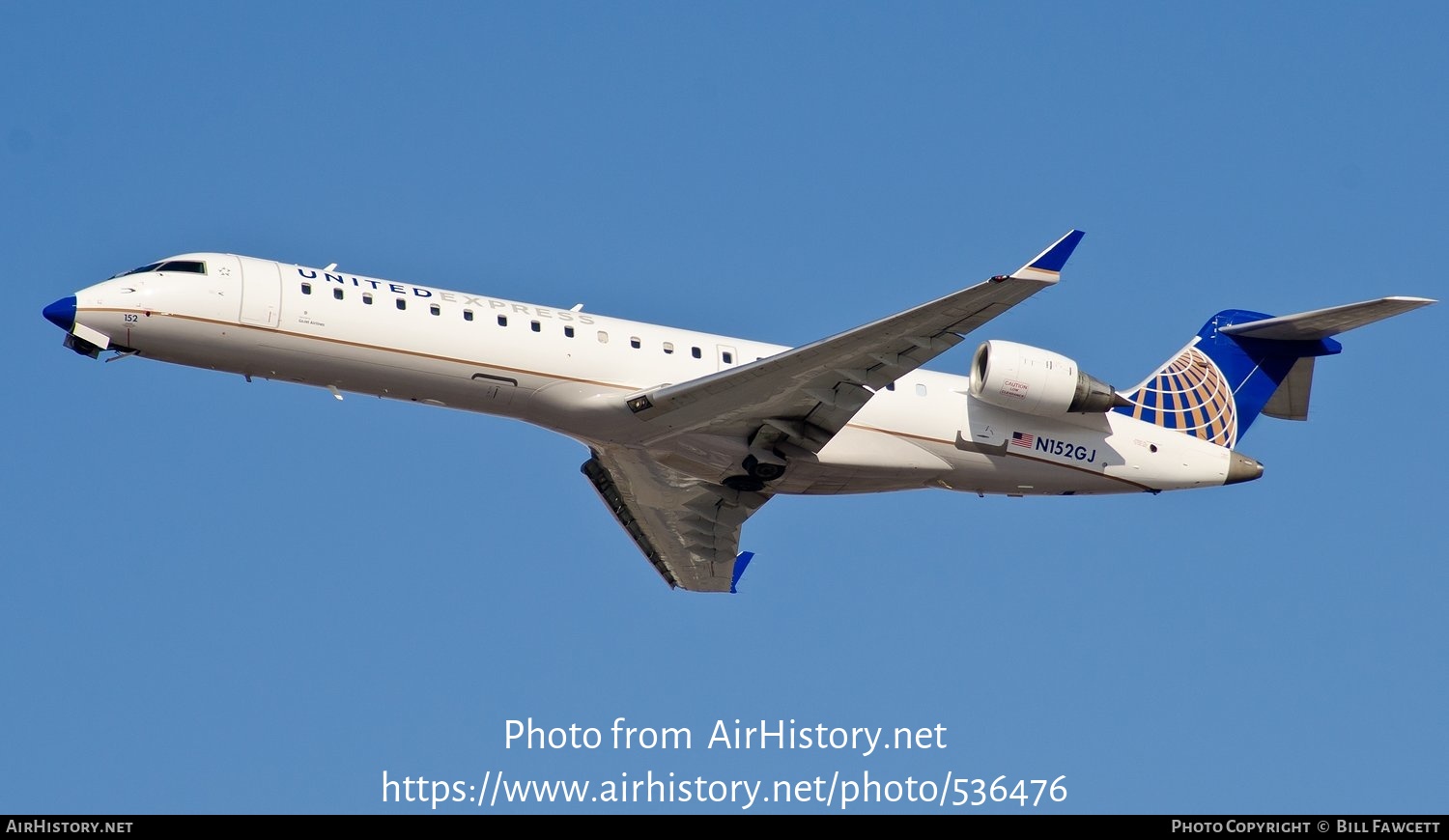 Aircraft Photo of N152GJ | Bombardier CRJ-701ER (CL-600-2C10) | United Express | AirHistory.net #536476