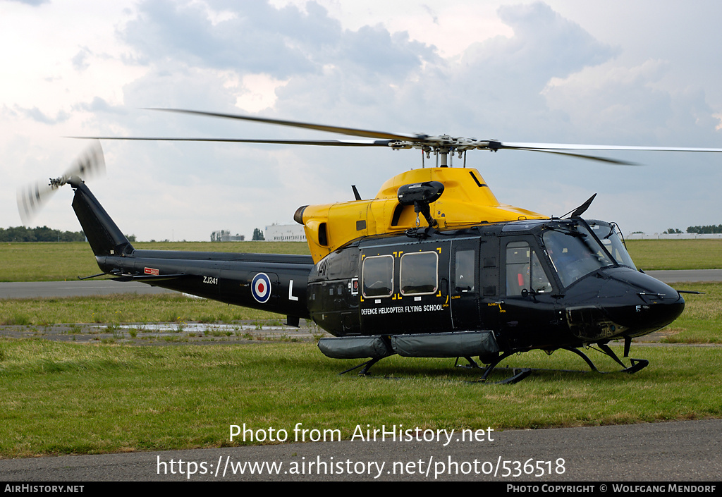 Aircraft Photo of ZJ241 | Bell 412EP Griffin HT1 | UK - Air Force | AirHistory.net #536518