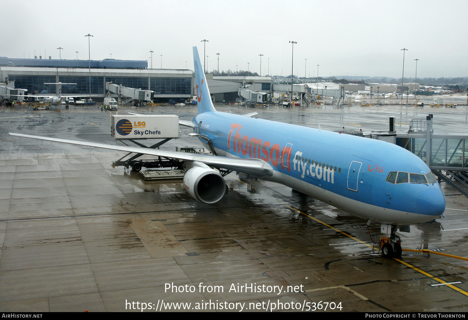 Aircraft Photo of G-OBYI | Boeing 767-304/ER | Thomsonfly | AirHistory.net #536704