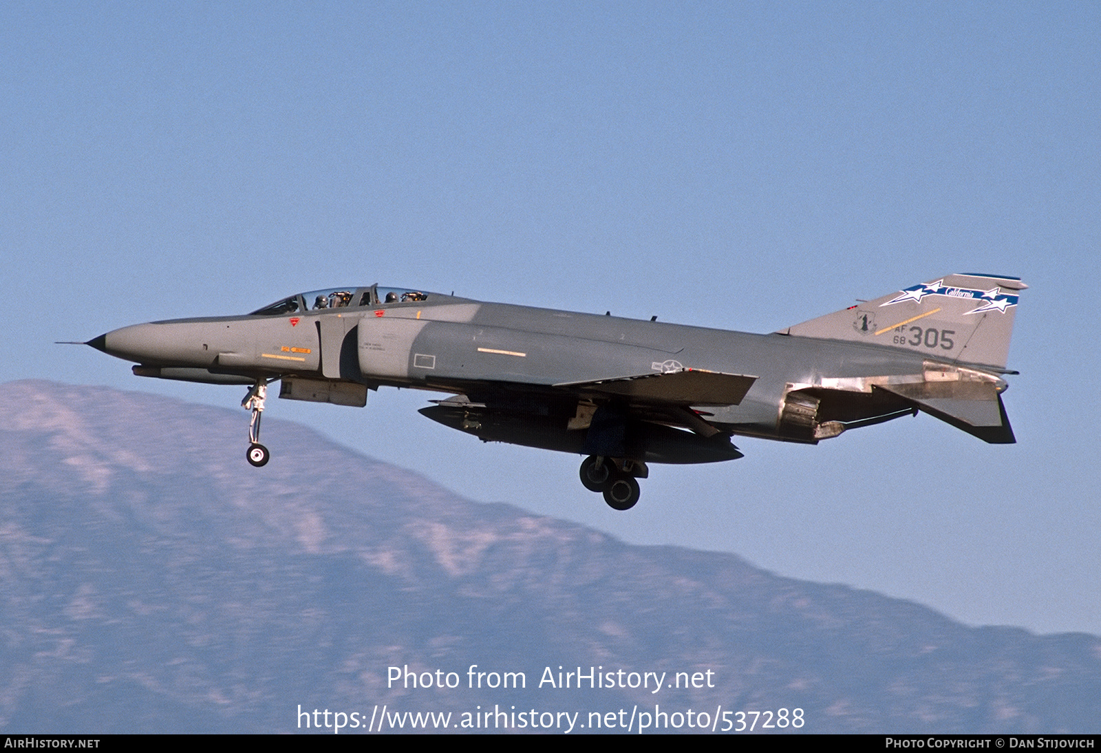 Aircraft Photo of 68-0305 / AF68-305 | McDonnell Douglas F-4E Phantom II | USA - Air Force | AirHistory.net #537288