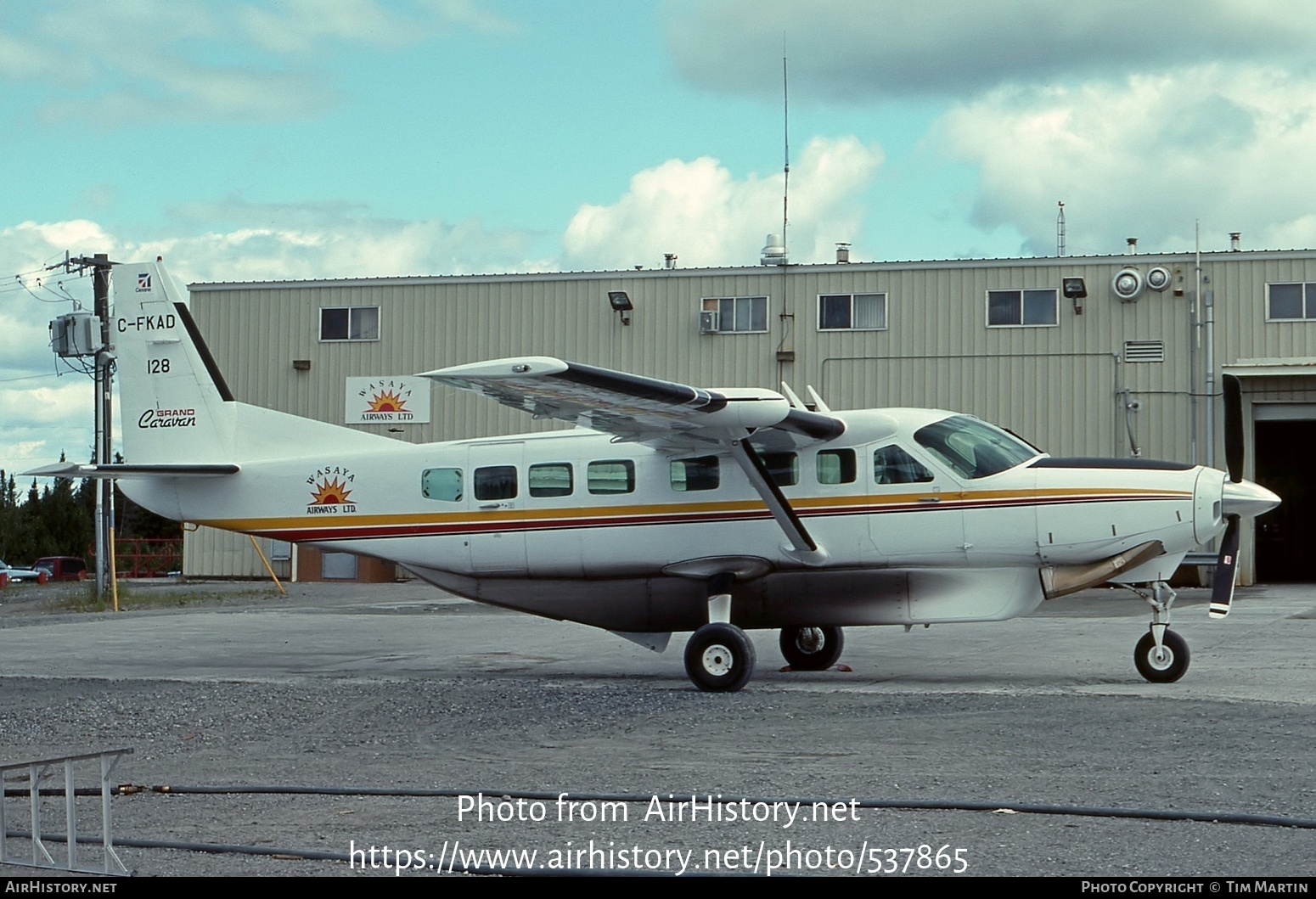 Aircraft Photo of C-FKAD | Cessna 208B Grand Caravan | Wasaya Airways ...