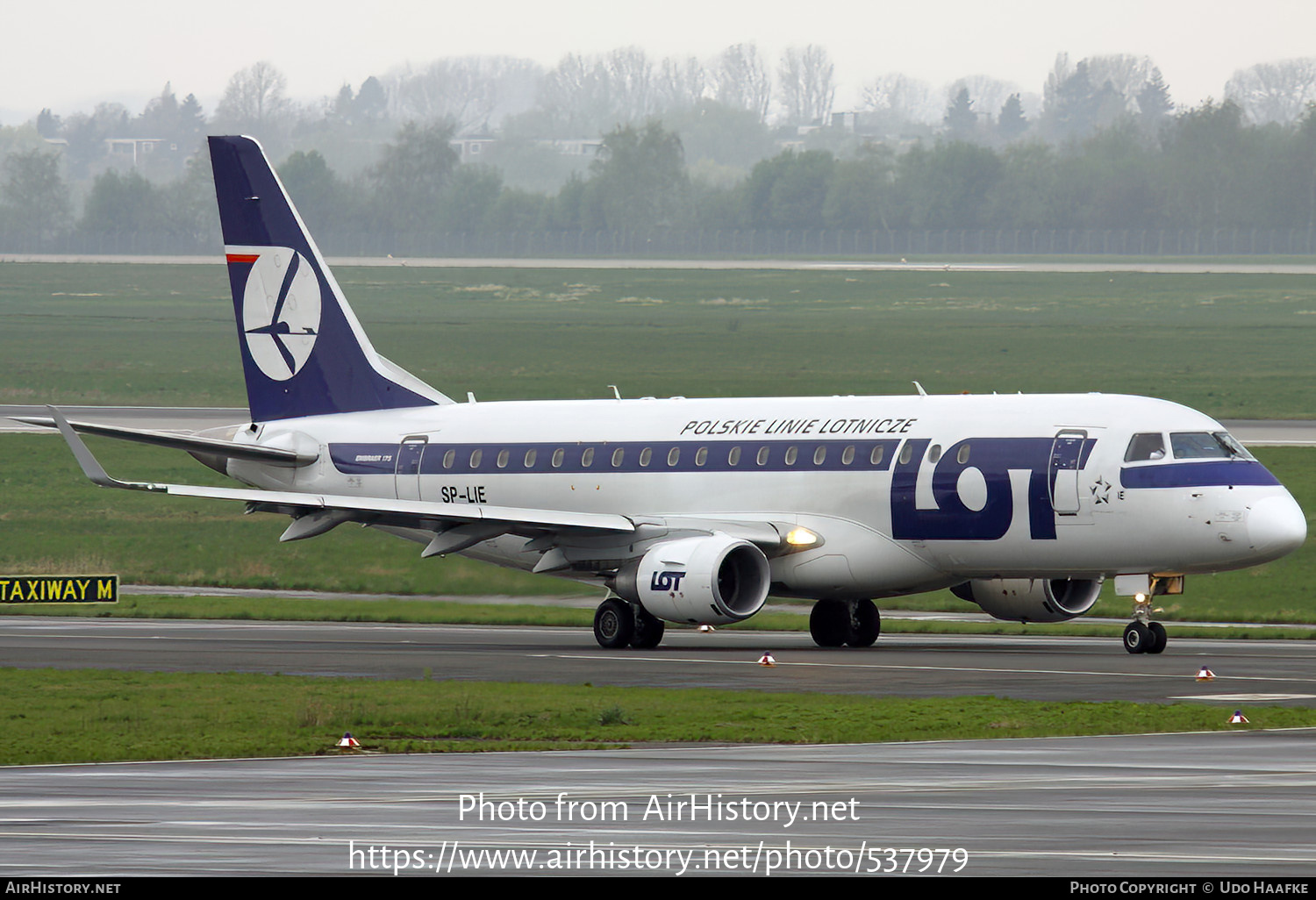 Aircraft Photo of SP-LIE | Embraer 175LR (ERJ-170-200LR) | LOT Polish Airlines - Polskie Linie Lotnicze | AirHistory.net #537979