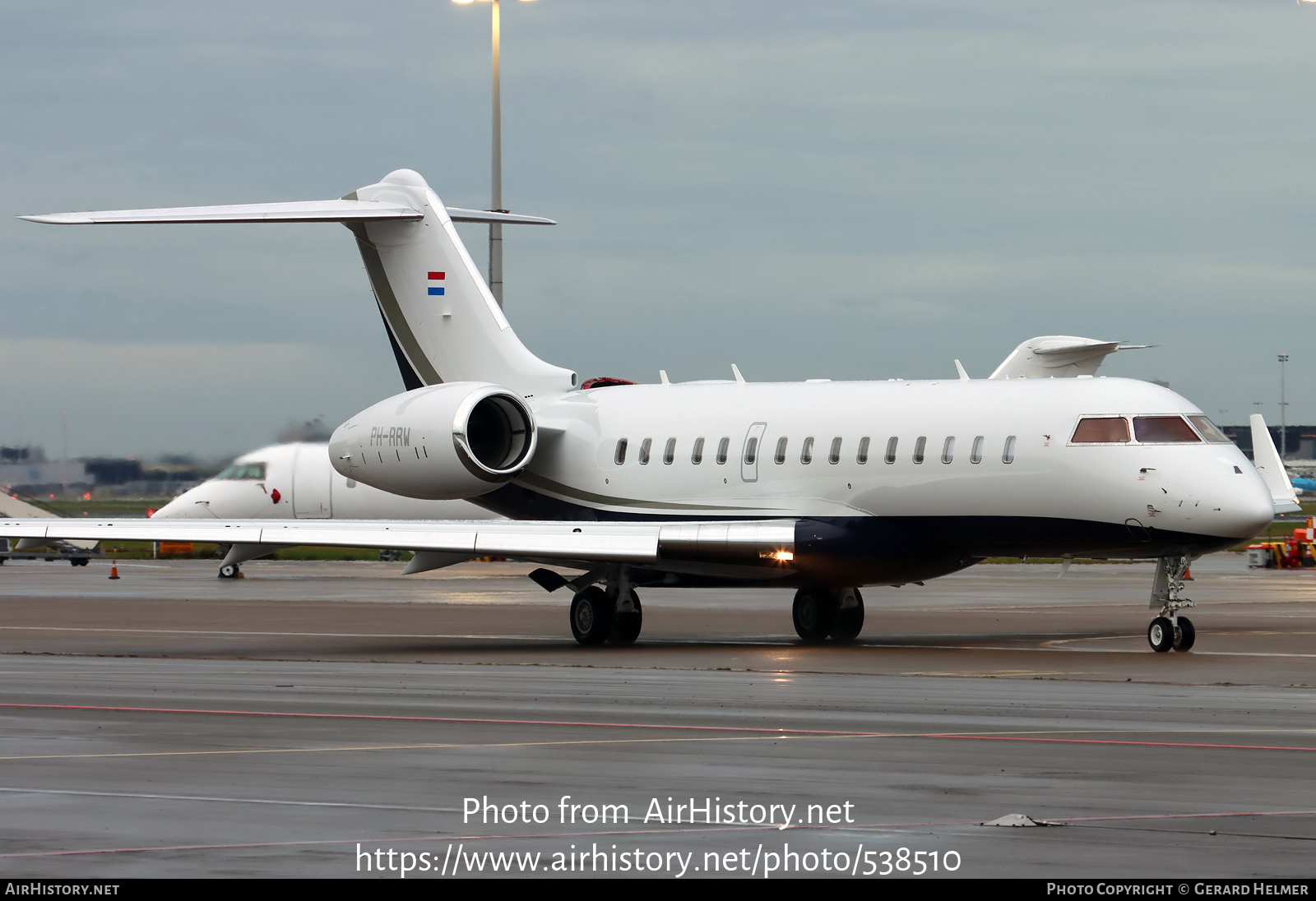 Aircraft Photo of PH-RRW | Bombardier Global 6500 (BD-700-1A10) | AirHistory.net #538510