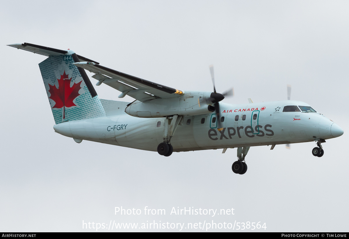 Aircraft Photo of C-FGRY | De Havilland Canada DHC-8-102 Dash 8 | Air Canada Express | AirHistory.net #538564