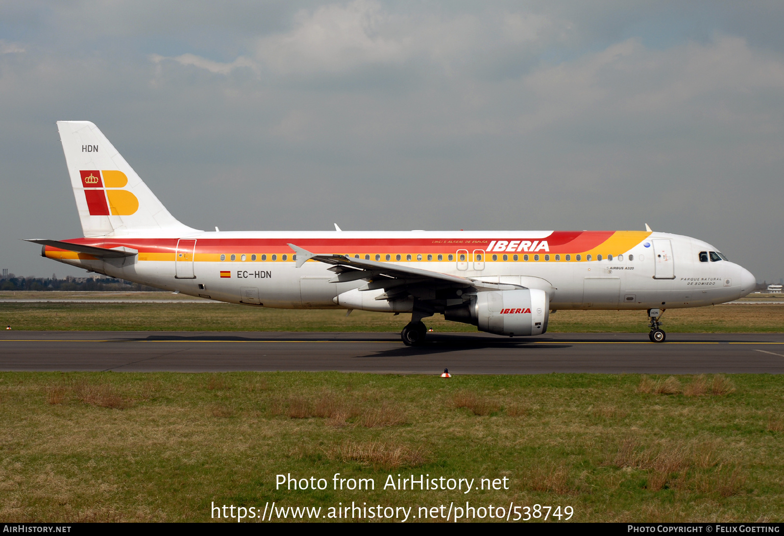 Aircraft Photo of EC-HDN | Airbus A320-214 | Iberia | AirHistory.net #538749