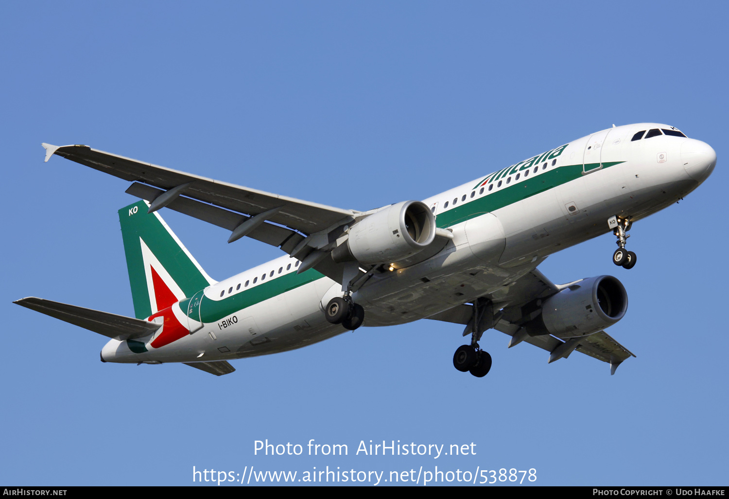 Aircraft Photo of I-BIKO | Airbus A320-214 | Alitalia | AirHistory.net #538878