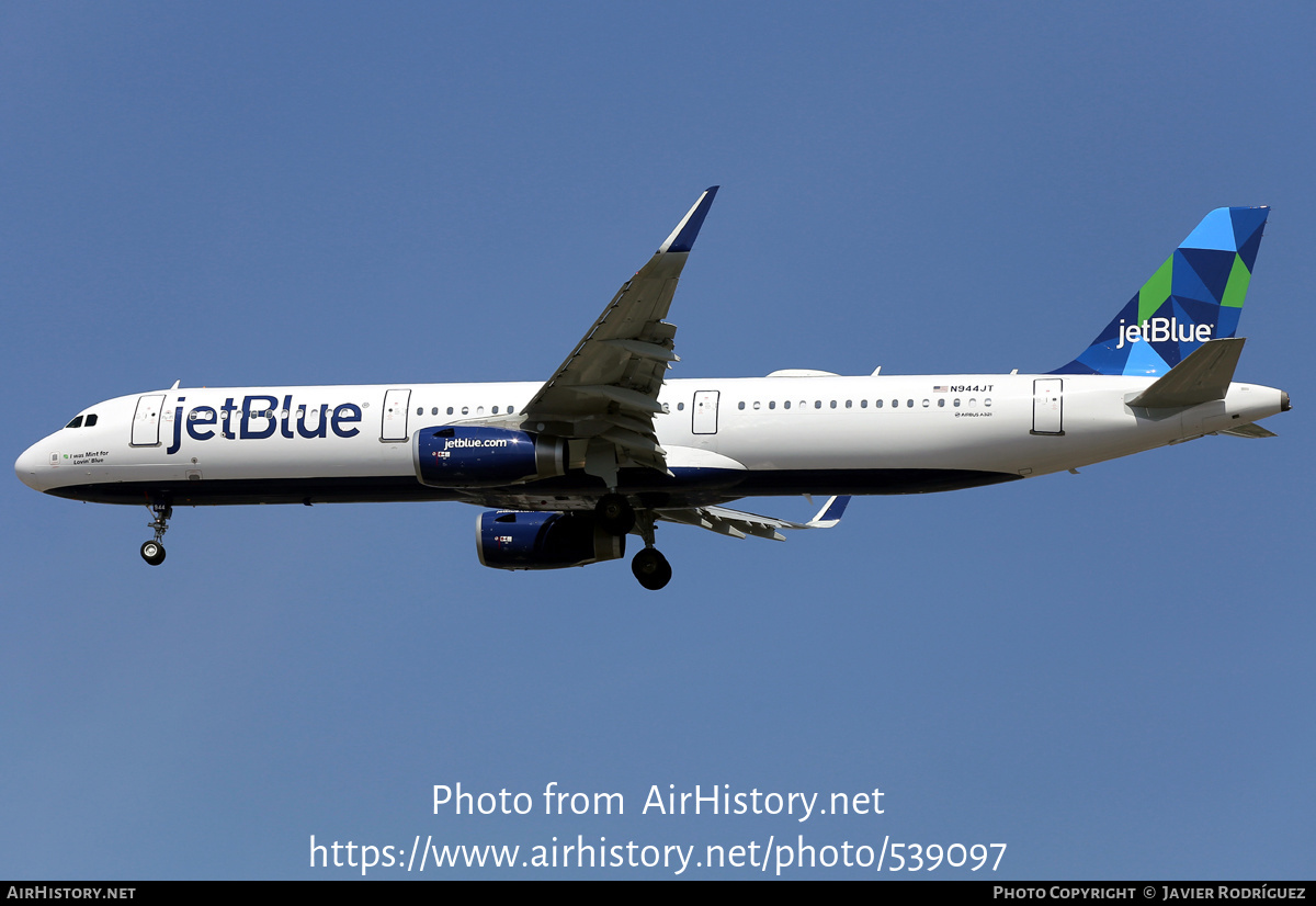 Aircraft Photo of N944JT | Airbus A321-231 | JetBlue Airways | AirHistory.net #539097