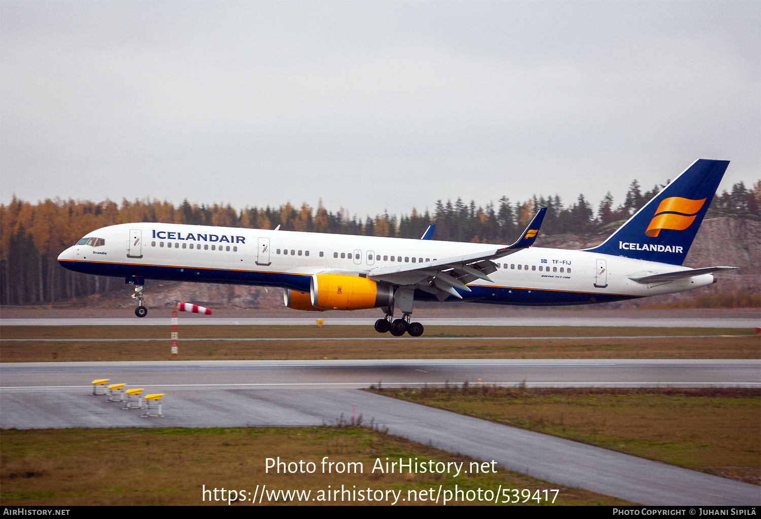 Aircraft Photo of TF-FIJ | Boeing 757-208 | Icelandair | AirHistory.net #539417