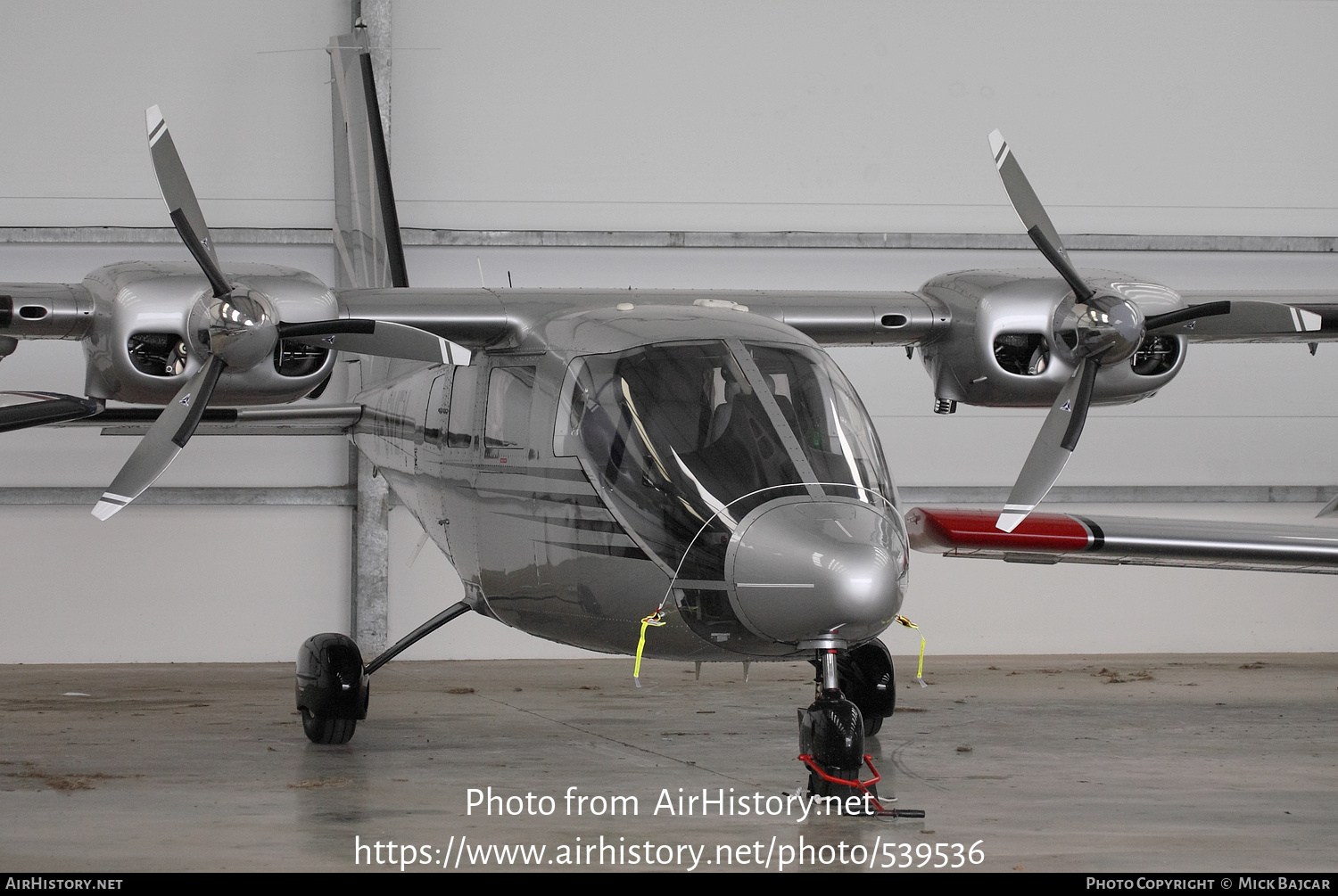 Aircraft Photo of G-SVEY | Partenavia P-68C-TC | AirHistory.net #539536