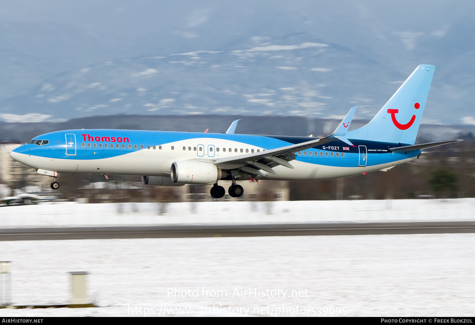 Aircraft Photo of G-FDZY | Boeing 737-8K5 | Thomson Airways | AirHistory.net #539695