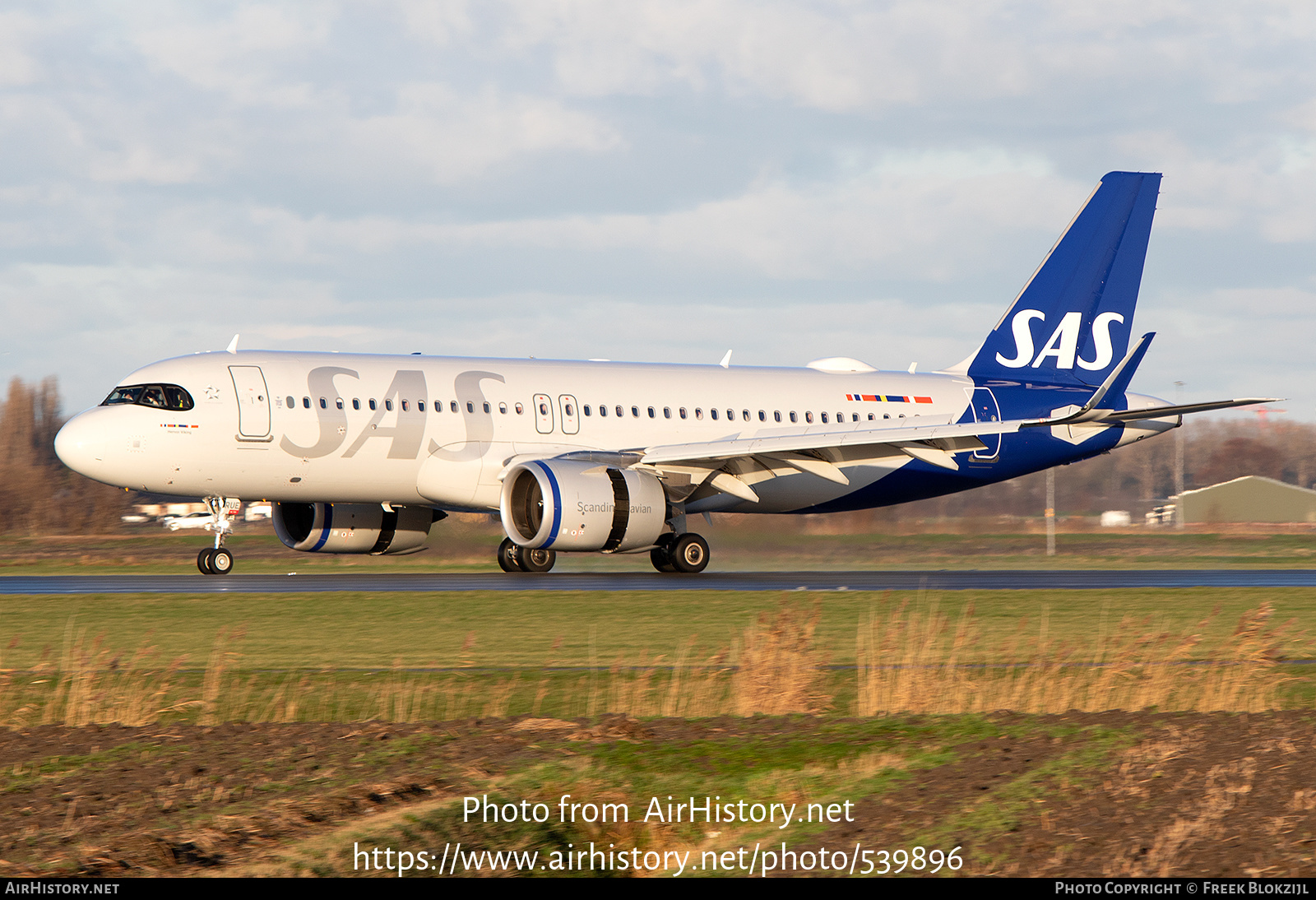 Aircraft Photo of SE-RUE | Airbus A320-251N | Scandinavian Airlines - SAS | AirHistory.net #539896