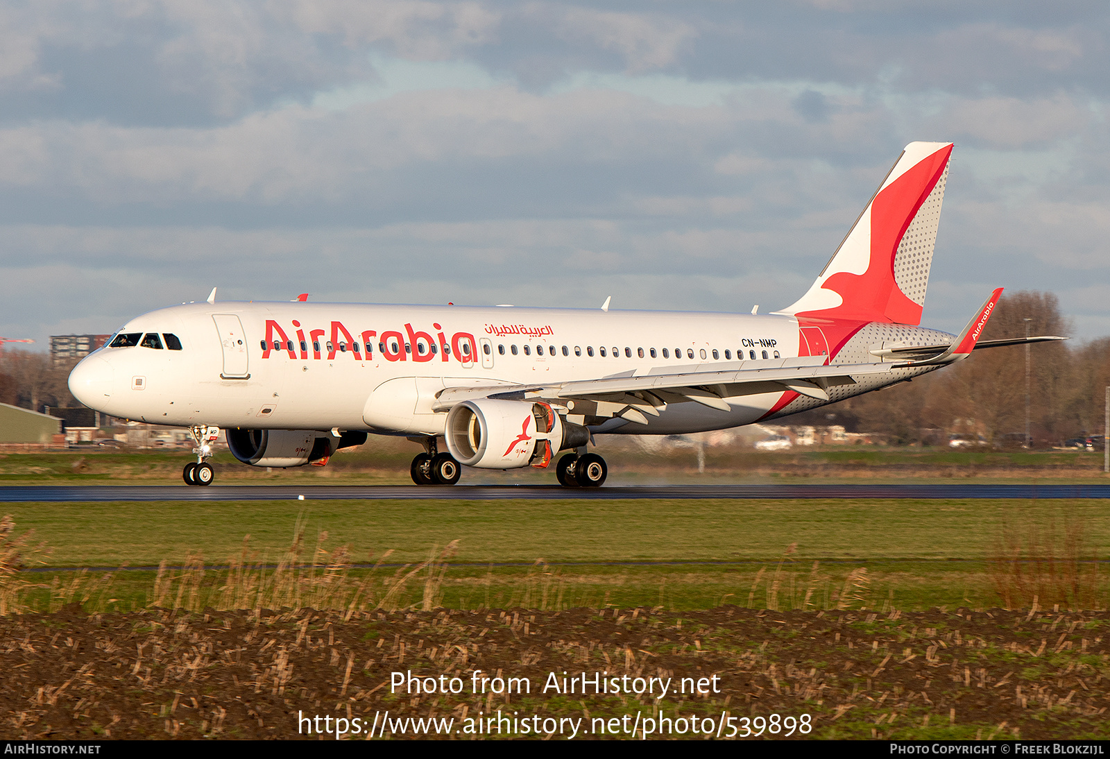 Aircraft Photo of CN-NMP | Airbus A320-214 | Air Arabia | AirHistory.net #539898