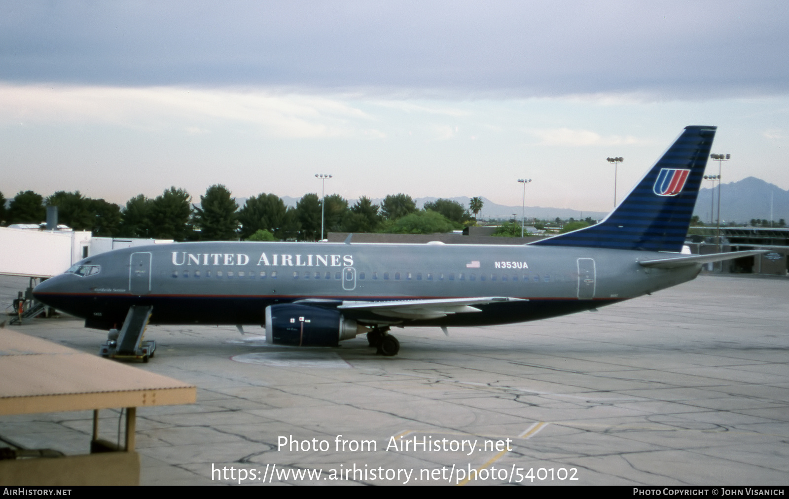 Aircraft Photo of N353UA | Boeing 737-322 | United Airlines | AirHistory.net #540102